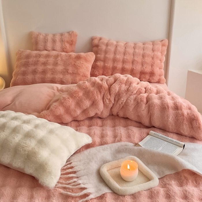 91家纺网 家纺一手货源 找家纺 潘朵拉 2023新款爆款兔毛大泡泡四件套 大泡泡蔷薇粉玉