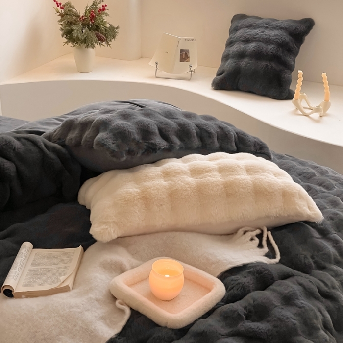 91家纺网 家纺一手货源 找家纺 潘朵拉 2023新款爆款兔毛大泡泡四件套 大泡泡深灰