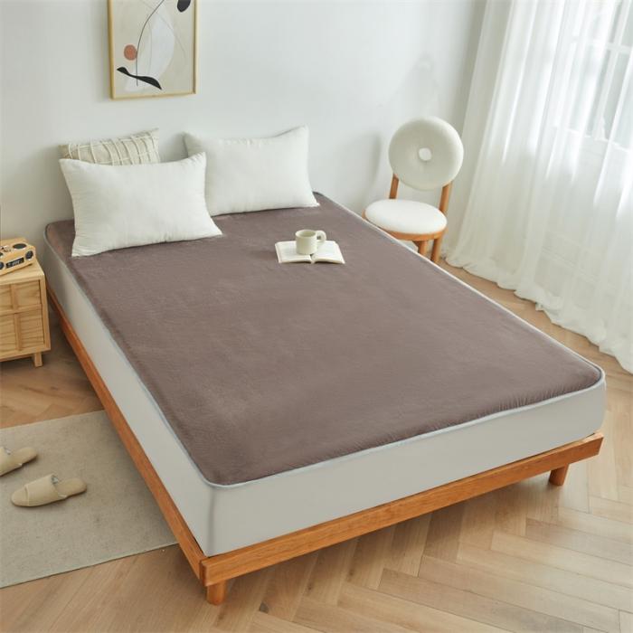 91家纺网 家纺一手货源 找家纺 AB版双面牛奶绒床笠 复合保暖床笠 双面可用 咖白