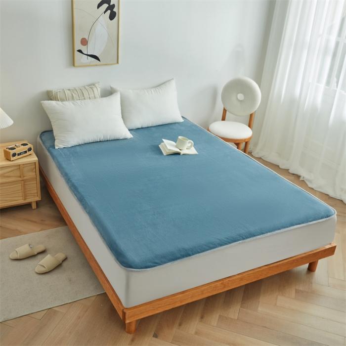 91家纺网 家纺一手货源 找家纺 AB版双面牛奶绒床笠 复合保暖床笠 双面可用 蓝灰