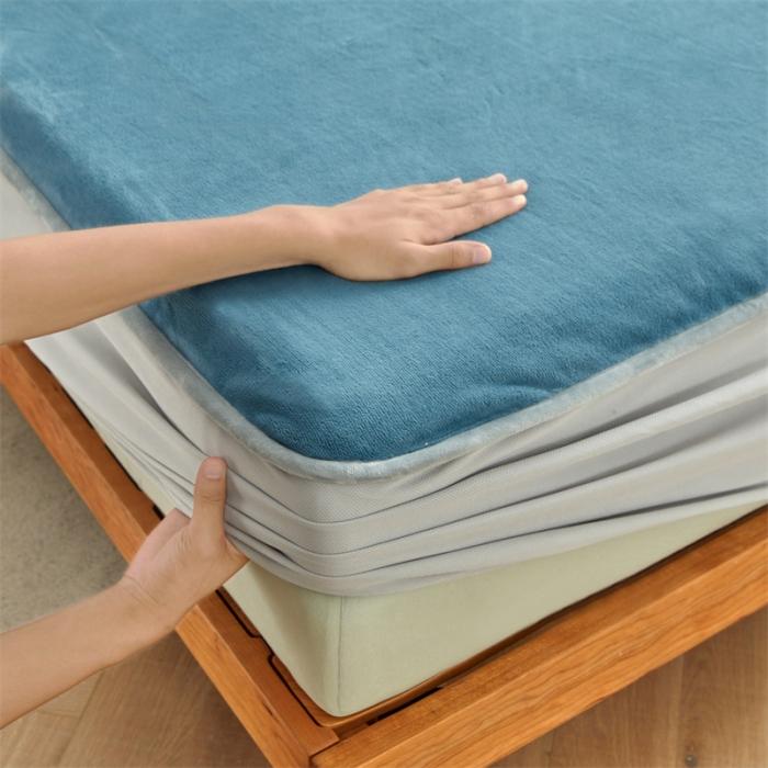 91家纺网 家纺一手货源 找家纺 AB版双面牛奶绒床笠 复合保暖床笠 双面可用 蓝灰