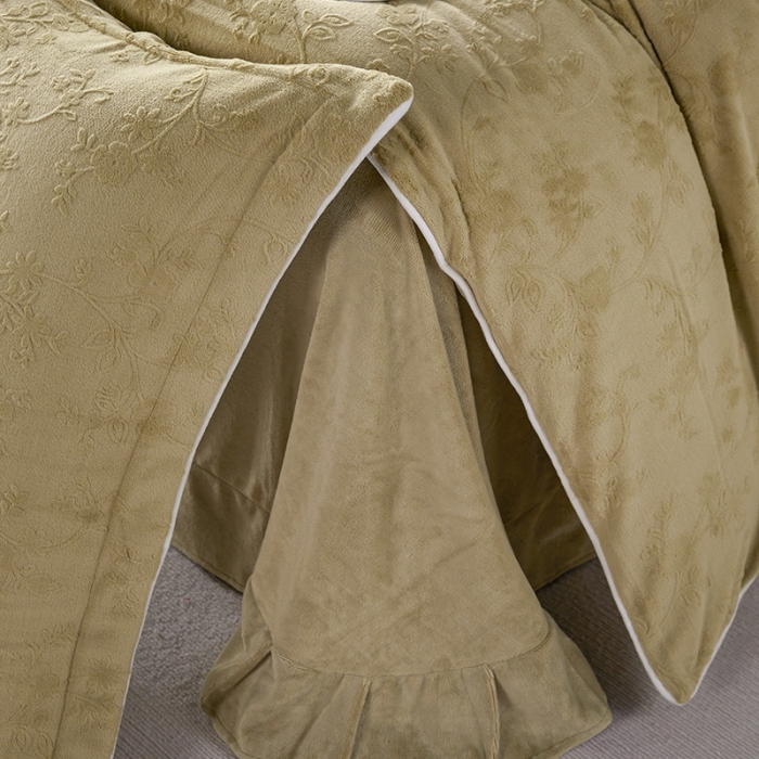 91家纺网 家纺一手货源 找家纺 佳居缘2023新款230g全消光牛奶绒四件套-雕花+滚绳系列 夕颜-绿