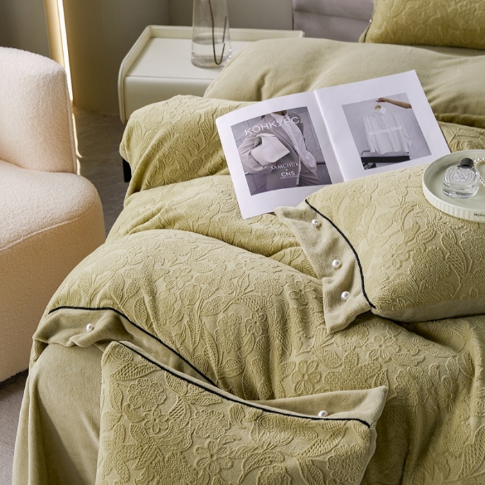 91家纺网 家纺一手货源 找家纺 佳居缘 2023新款230g全消光牛奶绒四件套-花韵系列 花韵-绿