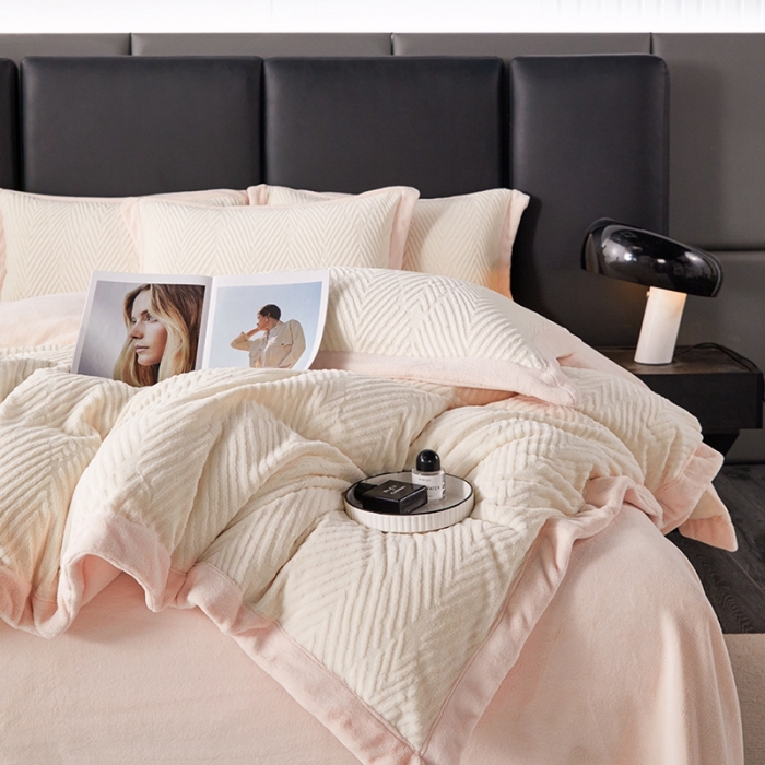 91家纺网 家纺一手货源 找家纺 佳居缘 2023新款230g全消光牛奶绒四件套-印象系列 印象-粉