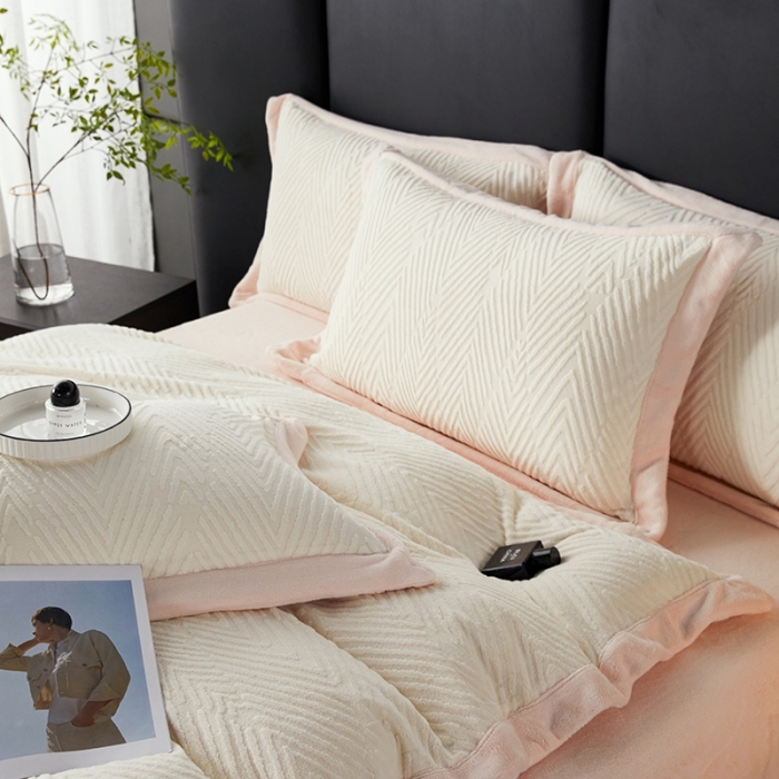 91家纺网 家纺一手货源 找家纺 佳居缘 2023新款230g全消光牛奶绒四件套-印象系列 印象-粉