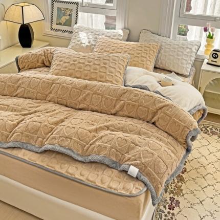 91家纺网 家纺一手货源 找家纺 法澳 2023新款230克塔芙绒被套+牛奶绒夹棉床笠款四件套 奶咖