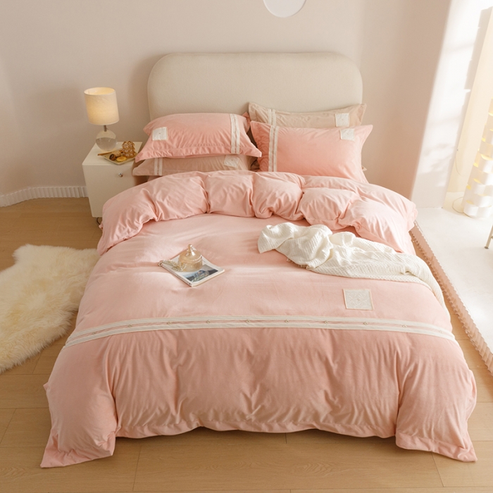 91家纺网 家纺一手货源 找家纺 (总)摩卡 2024新款轻奢简约宝宝绒四件套