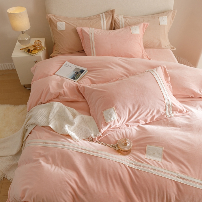 91家纺网 家纺一手货源 找家纺 (总)摩卡 2024新款轻奢简约宝宝绒四件套