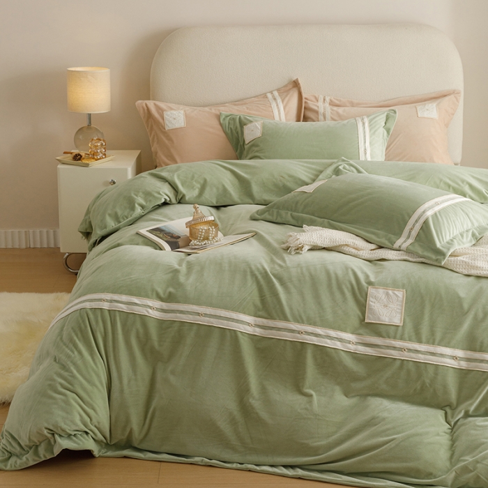 91家纺网 家纺一手货源 找家纺 摩卡 2024新款轻奢简约宝宝绒四件套 唯一-青提