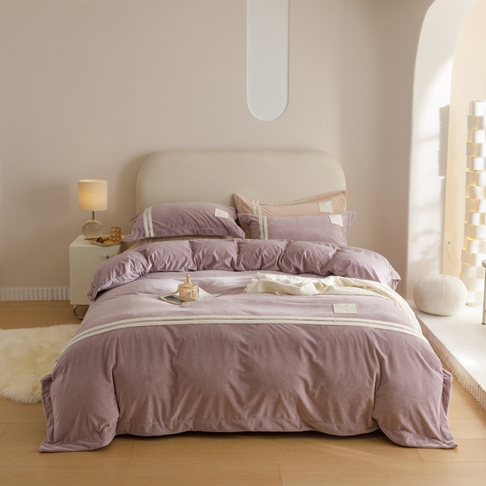 91家纺网 家纺一手货源 找家纺 摩卡 2024新款轻奢简约宝宝绒四件套 唯一-芋泥