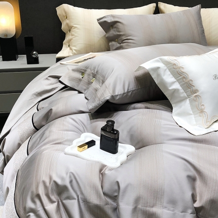 91家纺网 家纺一手货源 找家纺 黑白森林23款100支金线色织提花四件套纯棉床上用品