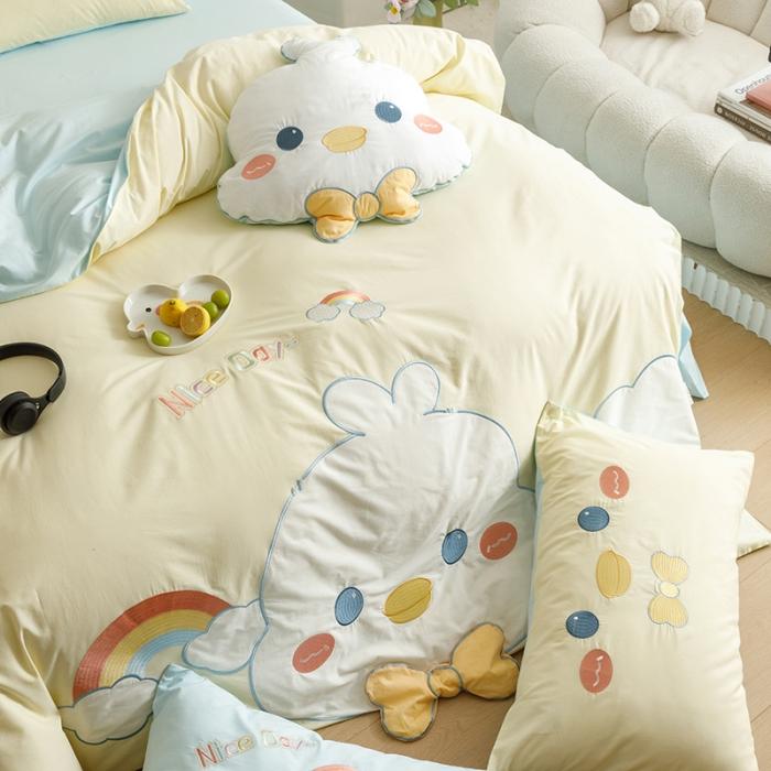 91家纺网 家纺一手货源 找家纺 2023全棉A类40s水洗棉贴布绣花四件套四季儿童学生三件套小清新套件