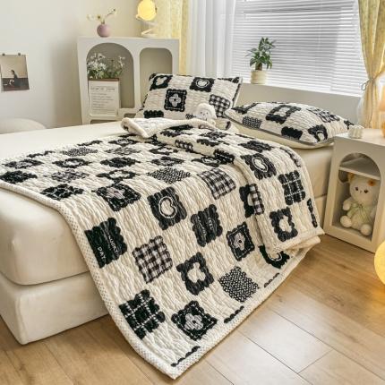 91家纺网 家纺一手货源 找家纺 （总）摩妮卡 2025新款A类玉米绒夹棉牛奶绒床垫