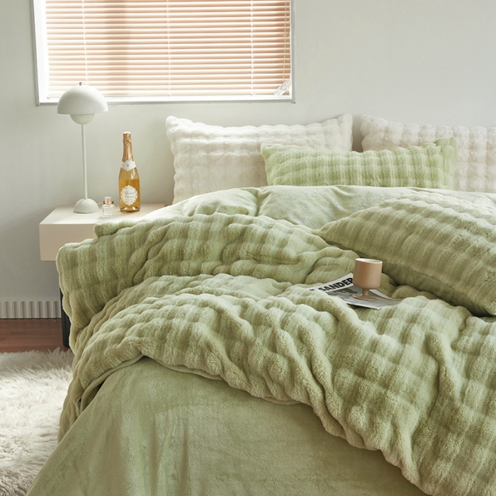 91家纺网 家纺一手货源 找家纺 青竹苑 2023秋冬爆款泡泡兔毛绒兔兔绒四件套 泡泡-绿