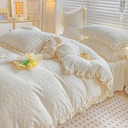 91家纺网 家纺一手货源 找家纺 静家居 2024牛奶绒韩版花边提花四件套 摇叶-白