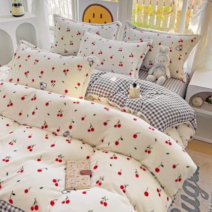 包小包 2023直播爆款220g高克重印花小清新牛奶绒四件套 樱桃小兔