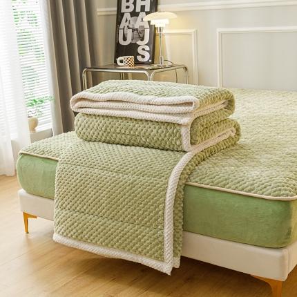 91家纺网 家纺一手货源 找家纺 （总）摩妮卡 2025新款提花豆豆绒三层毛毯