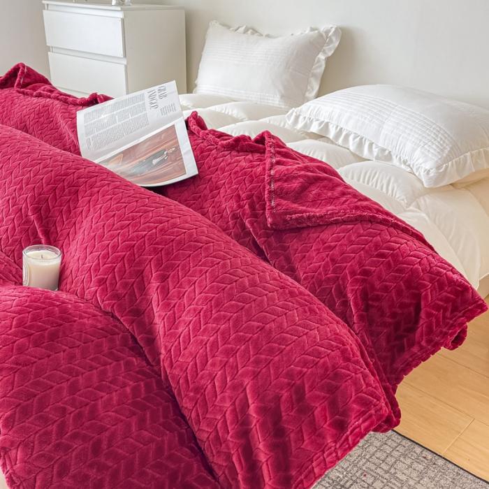 91家纺网 家纺一手货源 找家纺 金来家纺 跨境电商 2024新款法莱绒提花麦穗毛毯  盖毯子办公午睡毯 提花麦穗  酒红