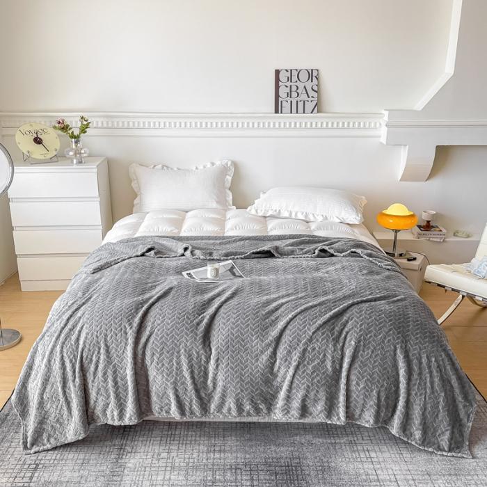 91家纺网 家纺一手货源 找家纺 金来家纺 跨境电商 2024新款法莱绒提花麦穗毛毯  盖毯子办公午睡毯 提花麦穗  绅士灰