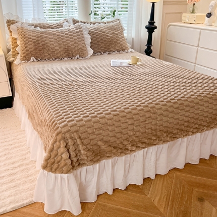 91家纺网 家纺一手货源 找家纺 （总）慕梵家居 2023新款金龟绒提花豆豆绒床笠款床裙床单系列