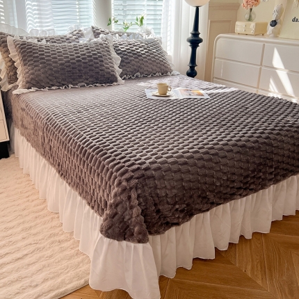 91家纺网 家纺一手货源 找家纺 （总）慕梵家居 2023新款金龟绒提花豆豆绒床笠款床裙床单系列