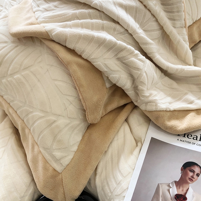 91家纺网 家纺一手货源 找家纺 （总）乐蔻2023新款200g烂花牛奶绒四件套A类标准保暖套件