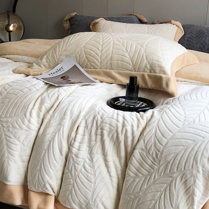 91家纺网 家纺一手货源 找家纺 （总）乐蔻2023新款200g烂花牛奶绒四件套A类标准保暖套件