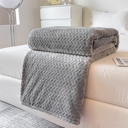 91家纺网 家纺一手货源 找家纺 金来家纺 跨境电商 2024新款法莱绒提花麦穗毛毯  盖毯子办公午睡毯 提花麦穗  绅士灰