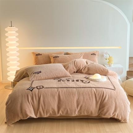 91家纺网 家纺一手货源 找家纺 （总）寐居 2023新款高克重兔兔绒四件套