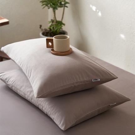 91家纺网 家纺一手货源 找家纺 简纯主义 2025新款100支纯色磨毛单品枕套 暖木棕