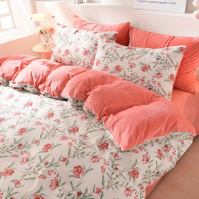 91家纺网 家纺一手货源 找家纺 圣楚 2024新款小竺棉加绒被套 芳菲曼舞