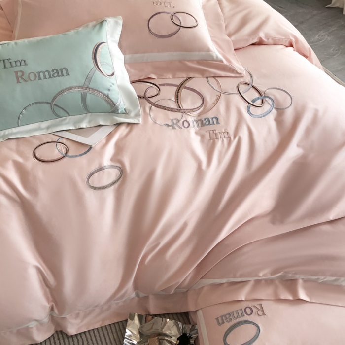 91家纺网 家纺一手货源 找家纺 魅都 2023新款100s长绒棉简约轻奢刺绣四件套-科迪亚 科迪亚-樱花粉