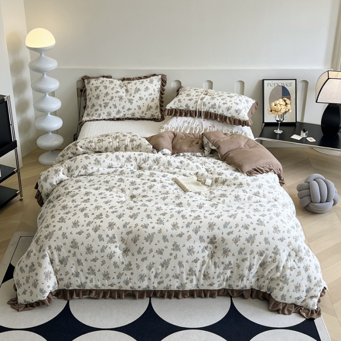 91家纺网 家纺一手货源 找家纺 安莱生活 2023秋冬新品有氧双层纱法式一体蚕丝被抗菌被 南法假日