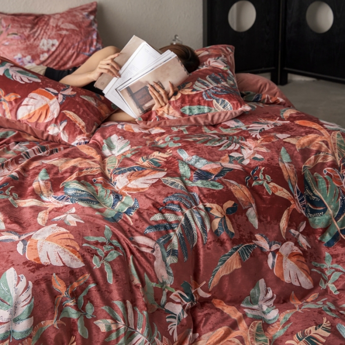 91家纺网 家纺一手货源 找家纺 安莱生活 2023秋冬新品数码印花绒四件套 花鸟表