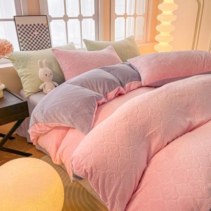 91家纺网 家纺一手货源 找家纺 （总）二八年华 2023新款纯色高克重加厚立体韩版牛奶绒雕花边四件套