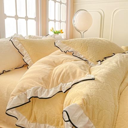 91家纺网 家纺一手货源 找家纺 （总）二八年华 2023新款纯色高克重加厚立体韩版牛奶绒雕花边四件套