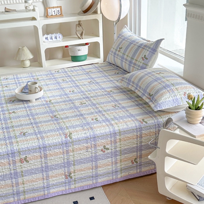 91家纺网 家纺一手货源 找家纺 全棉夹棉绗缝13372简约款印花多功能床盖夏被凉席四季通用 樱桃丸子