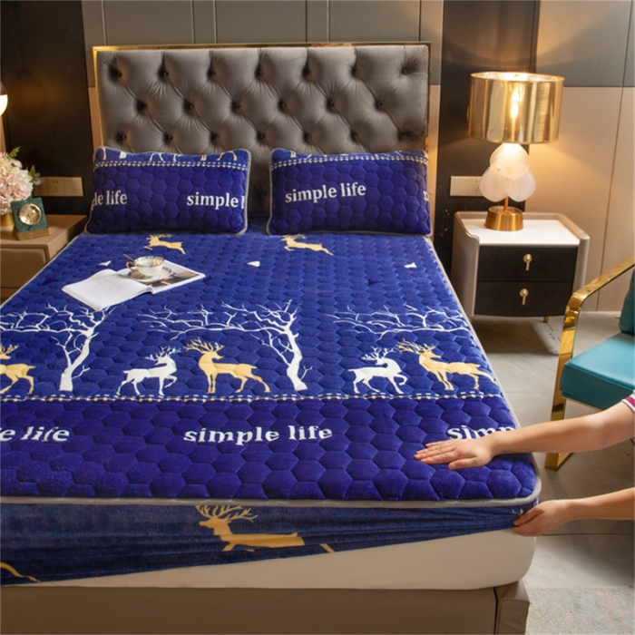 91家纺网 家纺一手货源 找家纺 梦舒羽牛奶绒抗静电夹棉床笠床罩床单床盖床护垫套宿舍三件套 麋鹿小树