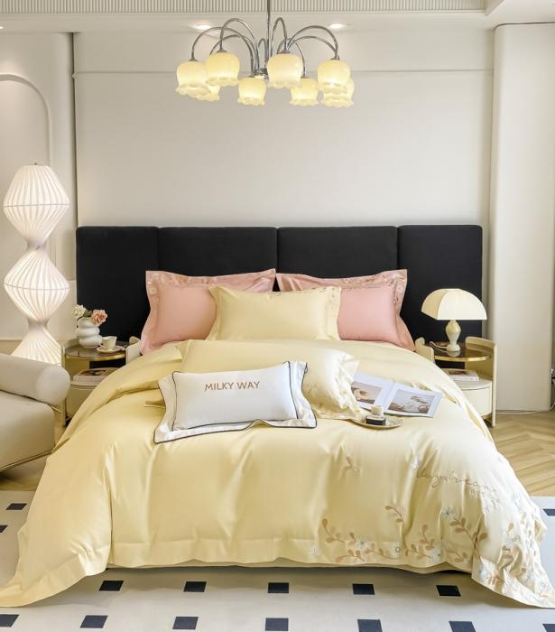 91家纺网 家纺一手货源 找家纺 星蕴 2023秋冬新款米兰全棉刺绣纯棉四件套 米黄色