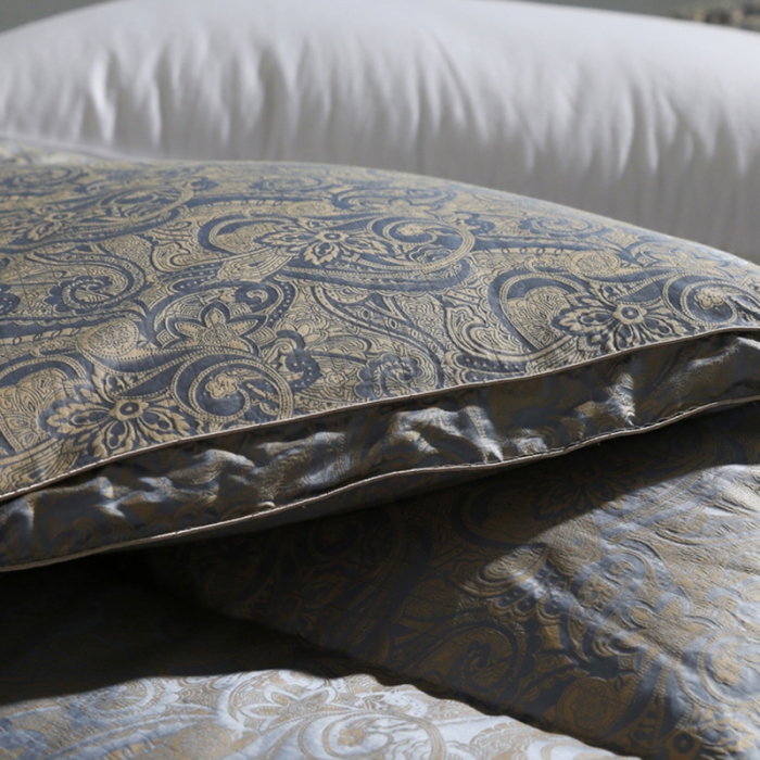 91家纺网 家纺一手货源 找家纺 俏企鹅 2025新款女王款铂金丝鹅绒被 女王鹅绒被海洋蓝