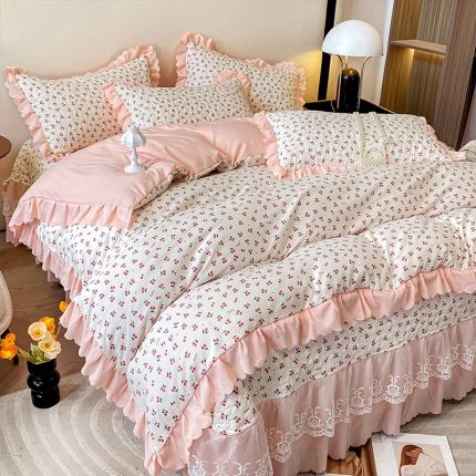 91家纺网 家纺一手货源 找家纺 A类母婴级双层纱水洗棉麻床盖款花边被套四件套蕾丝床裙款床盖款夹棉单被套