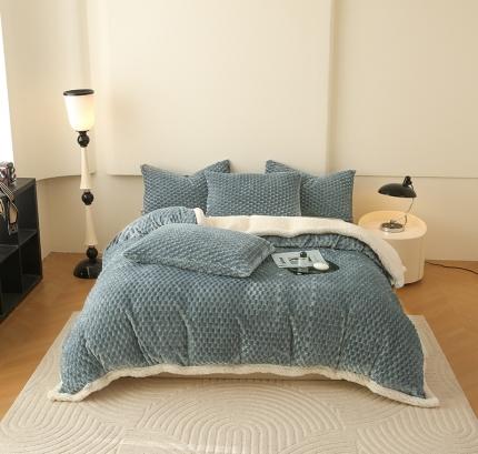 网客 多功能豆豆绒素色被套毯 海蓝