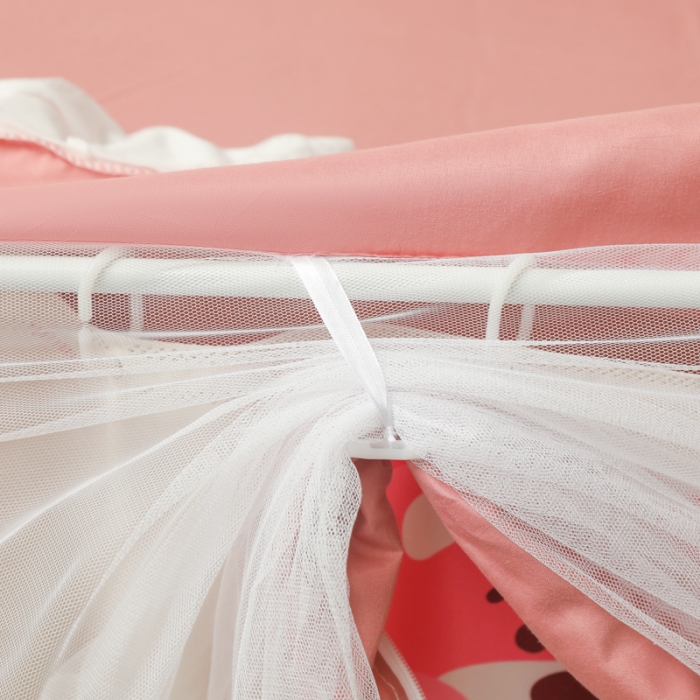 91家纺网 家纺一手货源 找家纺 迷仙巢 2023新款99％加厚遮光布涂银强遮光三开门学生蚊帐 可爱熊