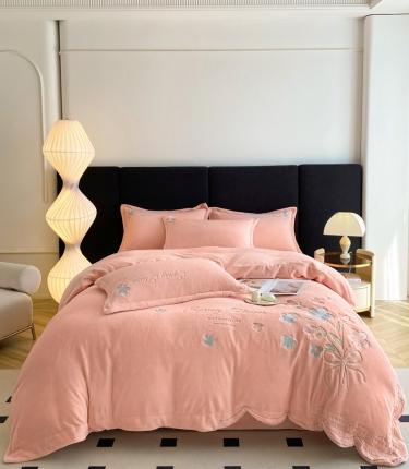 91家纺网 家纺一手货源 找家纺 （总）爱家（原缔乐家纺） 2025新款牛奶绒四件套-一路生花