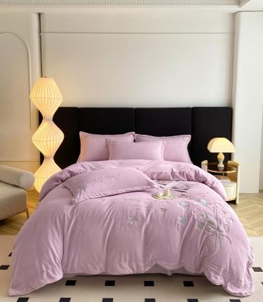 91家纺网 家纺一手货源 找家纺 （总）爱家（原缔乐家纺） 2025新款牛奶绒四件套-一路生花