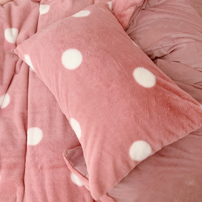 91家纺网 家纺一手货源 找家纺 （总）萝莉家纺 2023新款ins小清新兔兔绒牛奶绒四件套