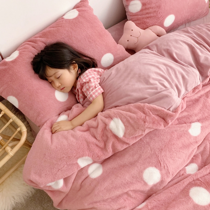 91家纺网 家纺一手货源 找家纺 （总）萝莉家纺 2023新款ins小清新兔兔绒牛奶绒四件套