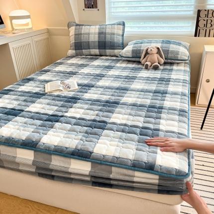 91家纺网 家纺一手货源 找家纺 （总）格子铺 2023新款无印风230克高克重牛奶绒大豆夹棉床笠