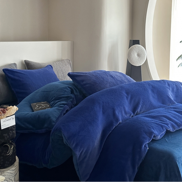 91家纺网 家纺一手货源 找家纺 萝莉家纺 2023新款ins小清新兔兔绒牛奶绒四件套 兔绒宝蓝