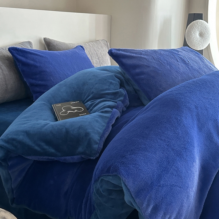 91家纺网 家纺一手货源 找家纺 萝莉家纺 2023新款ins小清新兔兔绒牛奶绒四件套 兔绒宝蓝